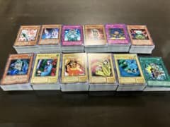 【字レアあり】遊戯王OCG(2期•3期)　約1200枚　まとめ　大量　引退品のサムネイル