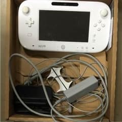WiiU 本体(wiiリモコンプラス以外全て付属)箱付きのサムネイル