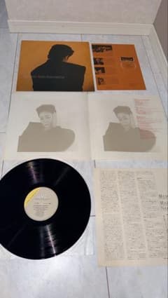 中本マリ MEMORIES レコードのサムネイル