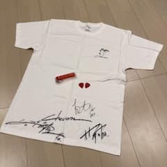 Chevon サイン入りTシャツetc Chevon サイン入りTシャツetc - メルカリ