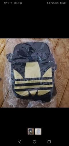 adidas originals ショルダーバックのサムネイル