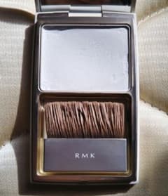 RMK シルクフィット セッティングパウダーのサムネイル