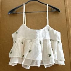 フリル刺繍　ホワイト　ビスチェのサムネイル