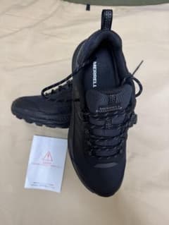 売*い様 MERRELL トレイルランニングシューズ ブラックのサムネイル