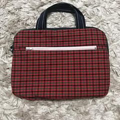 【さっちゃん様専用】❤️ファミリア風 赤チェック❤️iPad/タブレットケースのサムネイル