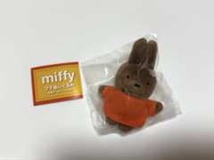 miffyミッフィープチぬいぐるみ　メラニーのサムネイル
