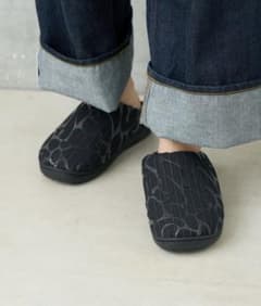 SUBU DOTS FRANKEN STRIPE サンダル　ブラック