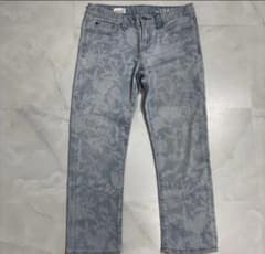 Gap 1969 デニムパンツ ボタニカル柄のサムネイル