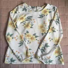 花柄♡トップスのサムネイル