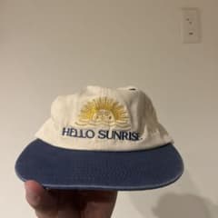 HELLO SUNRISE 帽子 キャップのサムネイル