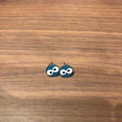 USJクッキーモンスター ピアスのサムネイル