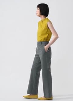 GU ウォッシャブルストレートパンツ S グレーのサムネイル