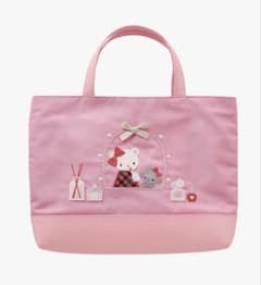 【新品未使用】familiar ファミリア 芦屋モンテメール店限定 バッグのサムネイル