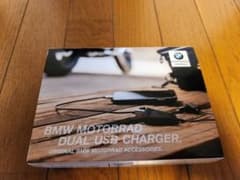 BMW MOTORRADデュアルUSB充電器、60CMケーブル付きのサムネイル