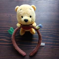 ディズニー くまの プーさん カチューシャ【パーク限定】 - メルカリ