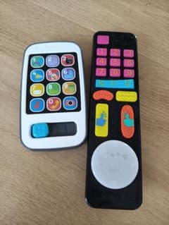 赤ちゃん用スマホ Peopleリモコン Fisher-Priceスマホ　おもちゃ