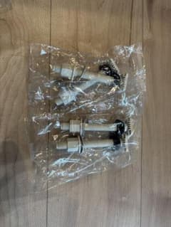 LIXILトイレ部品　ボルトキット　2本　未開封のサムネイル