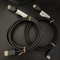 DisplayPortとHDMIケーブルのサムネイル