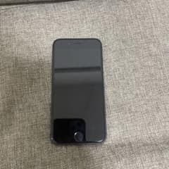 iPhone 8 スペースグレー 4.7インチ 本体のサムネイル
