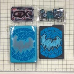 海外限定 月食 ネクロズマ デッキシールド マーカー ダイス ポケモンカードのサムネイル