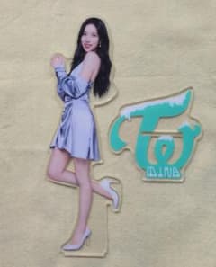 TWICE MINA アクリルスタンドのサムネイル