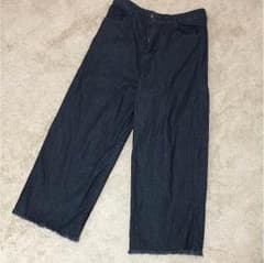 デニムパンツ ワイドパンツ 切りっぱなし 加工のサムネイル