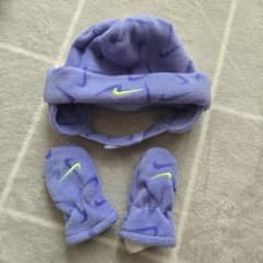 Nike フリース帽子とミトンセットのサムネイル