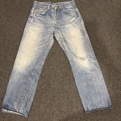Levi's デニムパンツ ジーンズ ダメージ加工のサムネイル