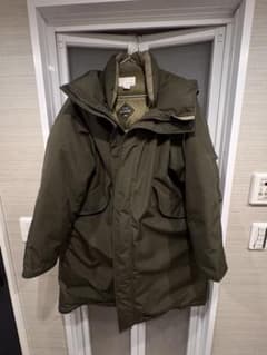 nanamica GORE-TEX ダウンジャケット カーキのサムネイル