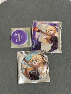 原神 ユニバーサル・スタジオ・北京 フィッシュル アクリルスタンド 缶バッジのサムネイル