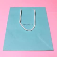 ティファニー ショッパー 紙袋のサムネイル