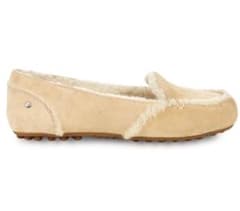美品 UGG ヘイリー(HAILEY) ソフトオークル スエード モカシン - メルカリ