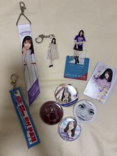 乃木坂46松村沙友理 グッズセット アクスタ 缶バッジ ストラップ（バラ売り可）のサムネイル