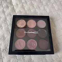 MAC バーガンディタイムズ アイシャドウパレットのサムネイル