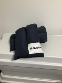 【美品タグ無し】ジルサンダー JIL SANDER ダウンマフラー ネイビーのサムネイル