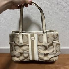 COACH シグネチャー ハンドバッグ ベージュのサムネイル
