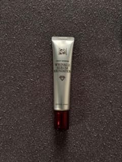 Crystal Jemmy Wrinkle Serum Foundationのサムネイル