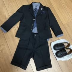MICHIKO  LONDON KOSHINO 男の子 フォーマルスーツ 120のサムネイル