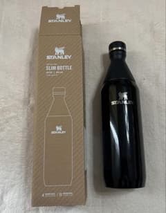 STANLEY SLIM BOTTLE 600ml ブラックのサムネイル