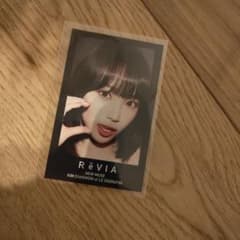 KIM CHAEWON Rêvia タレントカードのサムネイル