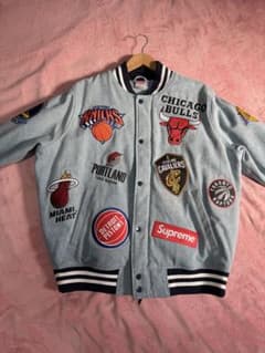 Nike Supreme NBAスタジャン Mサイズ グレー 新品未使用 ヒカキン着用 Nike Supreme NBAスタジャン Mサイズ - メルカリ