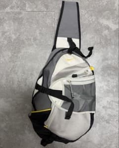 90’s Vintage NIKE ワンショルダーバッグ イエローステッチ 90's vintage old nike ワンショルダーバック Y2Kテック - メルカリ