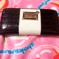 キティの長財布のサムネイル