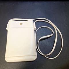 き*ん様 【美品】efffy/エフィー　ミニショルダーバッグ、スマホショルダーバのサムネイル