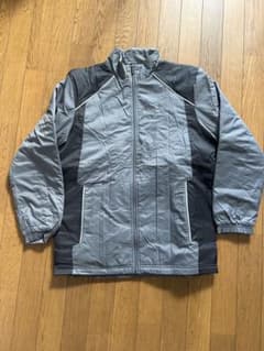 NIKEウインドブレーカーのサムネイル