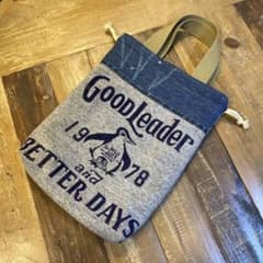 巾着バッグのサムネイル