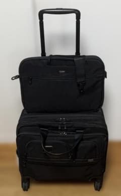 【TUMI ALPHA 3】 4ウィール・ラップトップ・ブリーフケースのサムネイル