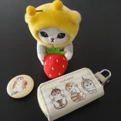 モフサンド ぬいぐるみ&キーケース&缶バッチ　はちにゃん　完売限定品