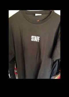 vetements staff tシャツのサムネイル