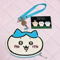 希少】ハチワレ ダイカット パスケース 定期入れ ポーチ ちいかわ